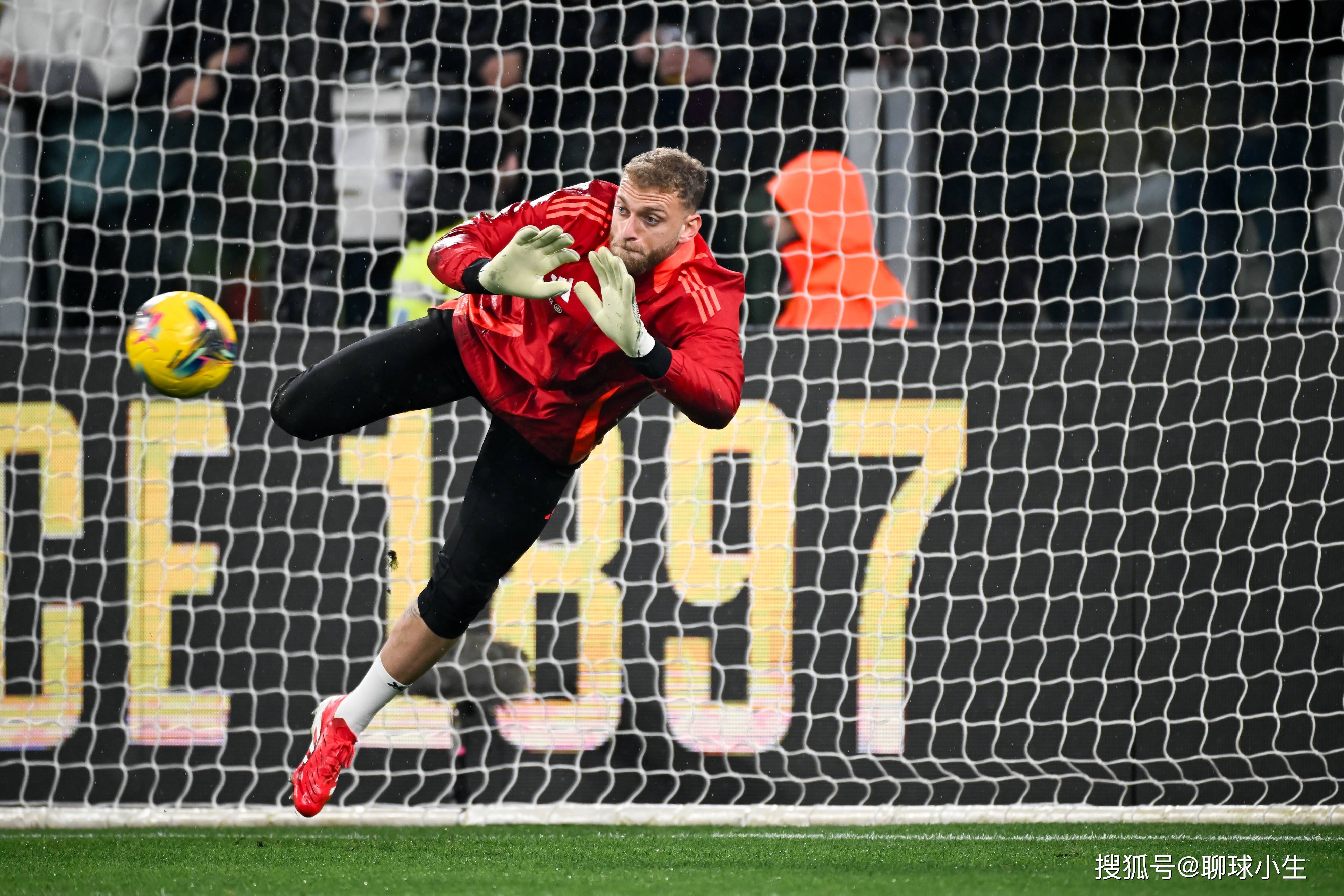 包含转折点!尤文图斯刷新队史纪录,国王杯加时末段攻防权衡,赛场秩序良好,身体对抗强度拉满的词条 包含转折点!尤文图斯刷新队史纪录,国王杯加时末段攻防权衡,赛场秩序良好,身体对抗强度拉满的词条